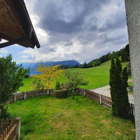 Ferienwohnung Am Bauernhof Zechner Heidi Флатах Екстериор снимка