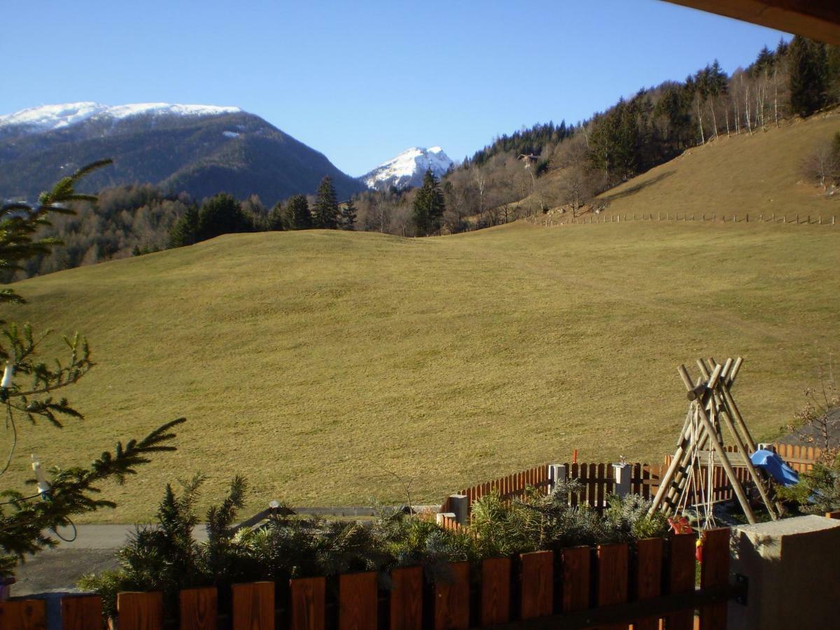 Ferienwohnung Am Bauernhof Zechner Heidi Флатах Екстериор снимка
